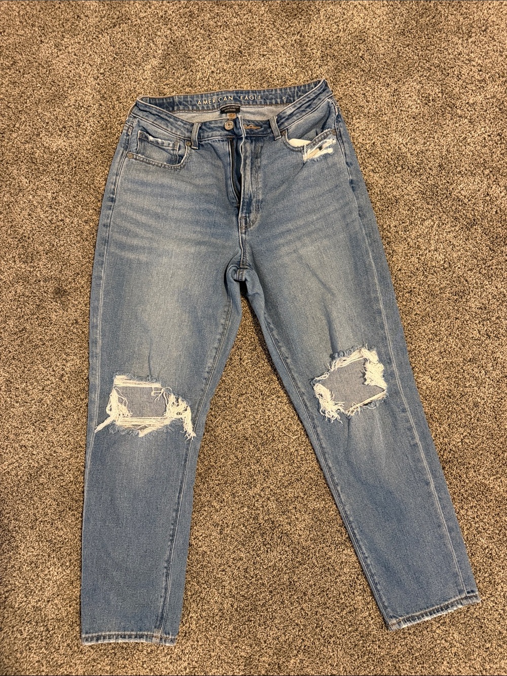 American Eagle Outfitters Light Wash Distressed Boyfriend Jeans